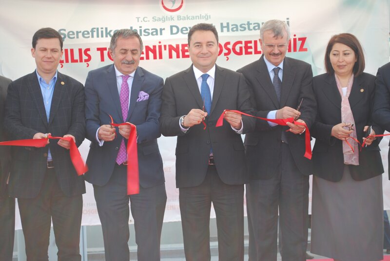 2013 yl Hastanenin Resmi Al ile mam Hatip Ortaokulu'nun temel atma treninden resimler